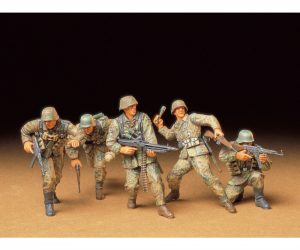 tamiya-35196-1-35-figure-set-german-front-line-soldiers Tamiya 35196 WWII Figurenset Duitse soldaten frontlinie