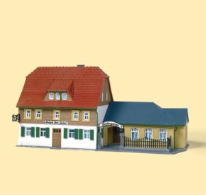 12239-1_1920x1920 Dorfgasthaus 205x103x103 mm