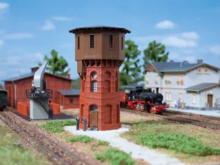 Wasserturm 33x33x83 mm