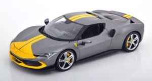 99878 Ferrari 296 GTB 2022 “Assetto Fiorano” Grijs Metallic / Geel