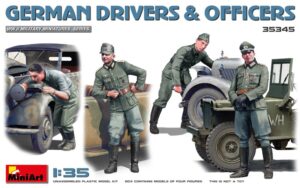 1/35 GERMAN DRIVERS & OFFICERS