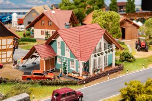 1/87 WOONHUIS MET CARPORT