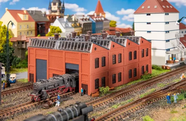 1/160 LOCOMOTIEVEN WERKPLAATS