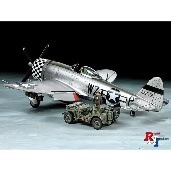 P-47D Thunderbolt & 1/4 4x4 light vehicle