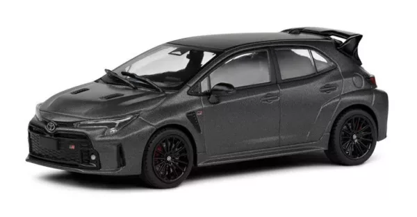 Toyota Corolla GR Circuit Edition 2023 Mat Grijs