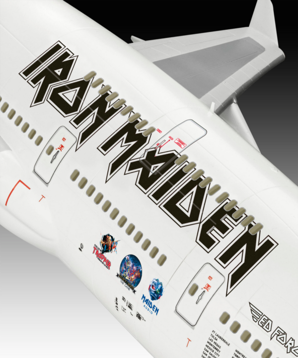 Boeing 747-400 Iron Maiden "Ed Force One"