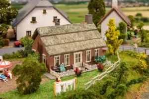 1/87 NOORD-DUITS HUIS MET RIETEN DAK