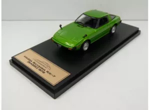 332268_1_lg Mazda RX-7 Savanna 1978 Groen metallic