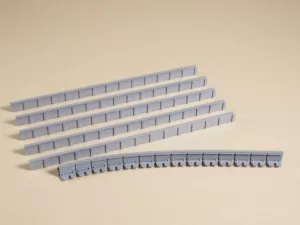 Bahnsteigkanten 13 mm Je 241x13 mm