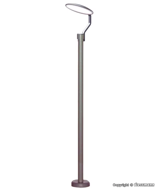 H0 Straßenleuchte Avantgarde, LED warmweiß