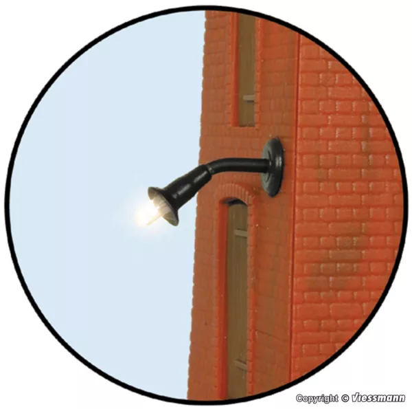 N Wandleuchte klein, LED warmweiß