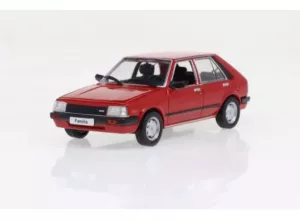 Mazda 323 1980 Rood