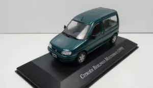 e747fde8252d5fa026bc3f0cc79afec9c4ee5188 Citroën Berlingo Multispace 1999 Groen metallic