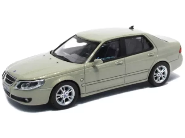 19301 Saab 9-5 Groen metallic