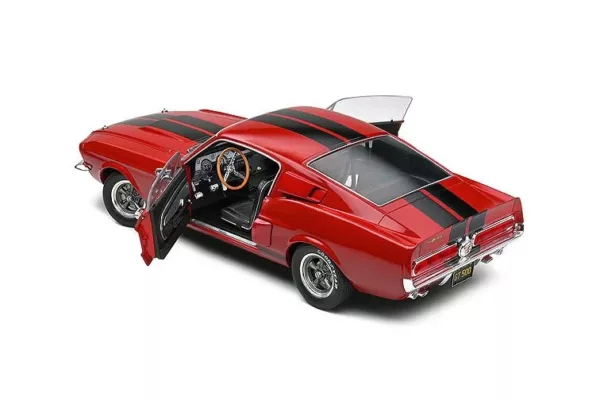 Shelby GT500 1967 Rood