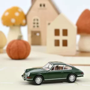 750054 Porsche 911 1969 Irish Green
