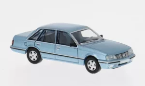 c5a657e5aba24edbb6a1a0e903375517_1920x1920 Opel Senator A2 1982 Blauw metallic