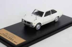 mazda-familia-1968-almost-real-hachette-japan-1-43-sklad3-new17-199001175 Mazda Familia Rotary Coupe 1968 Wit