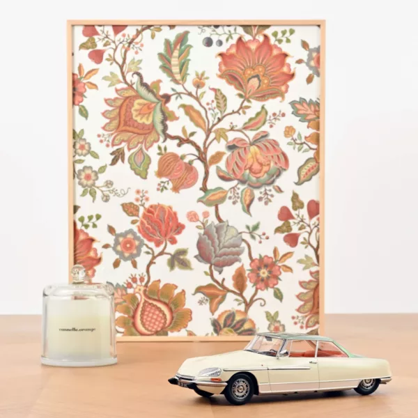 Citroën DS 21 Le Léman 1968 Ivory and Green metallic