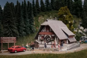 Faller 130011 1/87 JUBILÄUMSMODELL 1. WELTGRÖßTE KUCKUCKSUHR MIT FIGUR