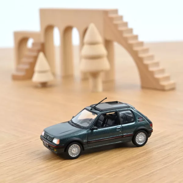 Peugeot 205 GTi 1.9 Magic 1990 Sorrento Green