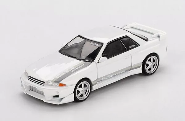 Nissan Skyline GT-R (R32) VeilSide Combat C-I 2011 Wit