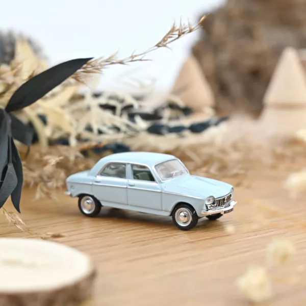 Peugeot 204 1967 Sky Blue