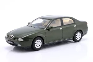 triple9_1_18_alfa_romeo_166_bouwjaar_1999_groente_ Alfa Romeo 166 1998 Groen metallic